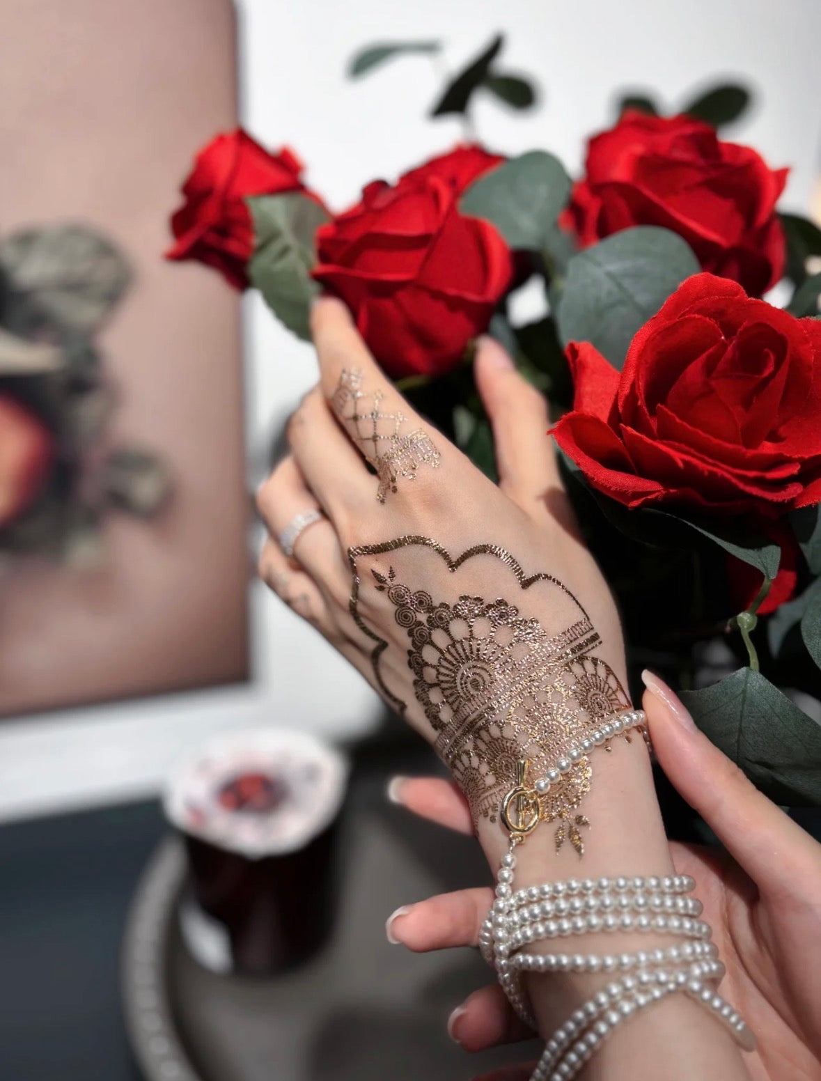 Golden Palace Lace Henna Sticker | Metallic Mandala Hand Cuff Temporary Tattoo