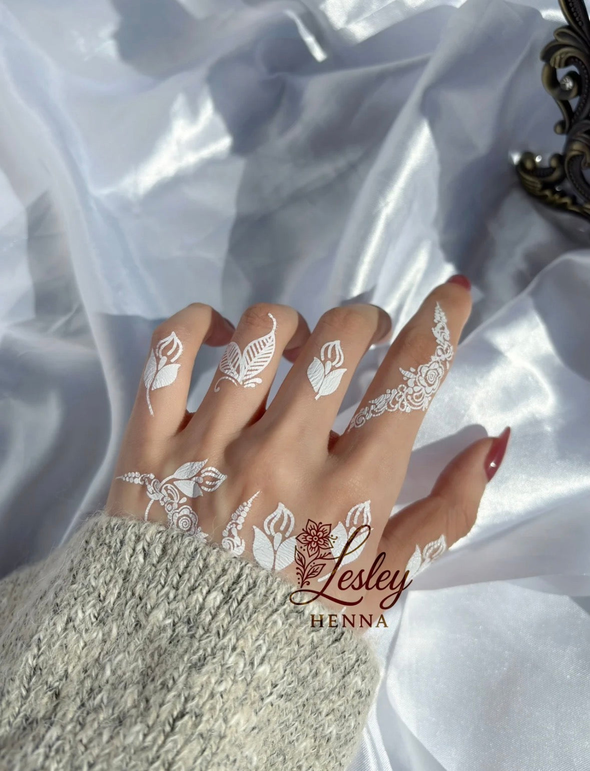 Snow Blossom Vine White Henna Sticker | Floral Sunflower Hand Temporary Tattoo